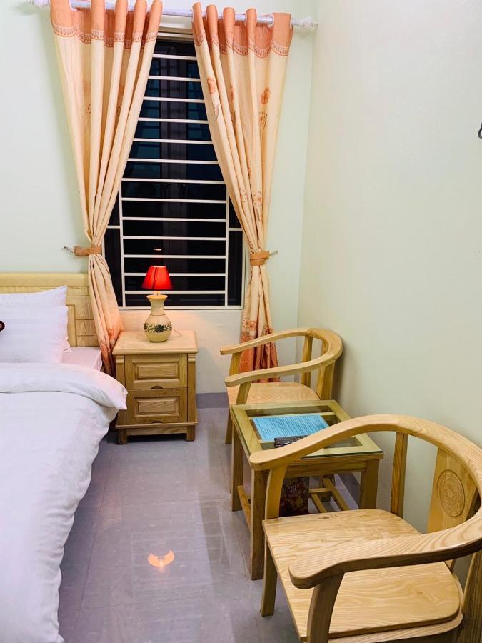 Hotel Tùng Long Tri Le Extérieur photo